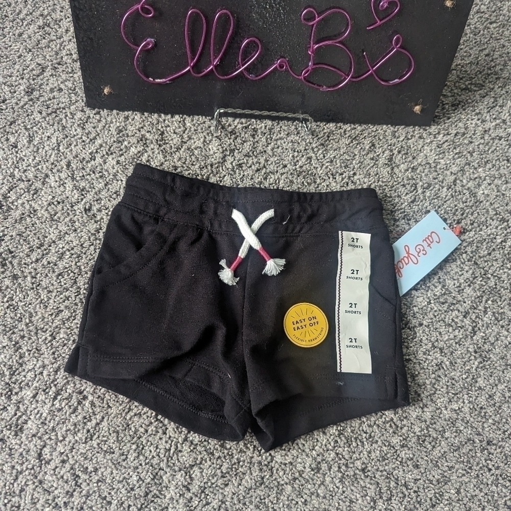 NWT Cat & Jack Black Casual Short 2T